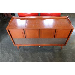 MAPLE ELECTROHOME CONSOLE STEREO WITH GERARD TURNTABLE