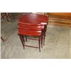 Image 2 : ANTIQUE 3-PIECE MAHOGANY NESTING TABLE SET