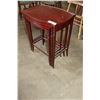 Image 3 : ANTIQUE 3-PIECE MAHOGANY NESTING TABLE SET