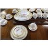Image 2 : PAREEK JOHNSON BROTHERS DINNERWARE