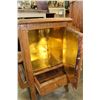 Image 2 : WALNUT SMOKERS STAND WITH LINING