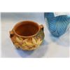 Image 2 : ROSEVILLE US POTTERY PLANTER AND ART GLASS VASE
