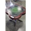 Image 2 : ANTIQUE MAHOGANYLEATHER INSERT CLOVE LEAF PARLOR TABLE