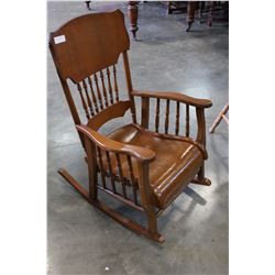 ANTIQUE OAK ROCKING CHAIR