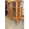 Image 2 : ANTIQUE OAK TWO DOOR DISPLAY CABINET