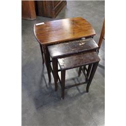 ANTIQUE MAHOGANY NESTING TABLE SET
