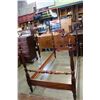 Image 1 : ANTIQUE MAHOGANY SINGLE SIZE POSTER BED FRAME