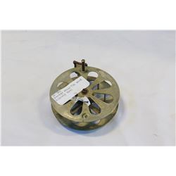 VINTAGE METAL TOP WIND FISHING REEL