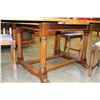 Image 2 : OAK TABLE W/ LEAF + 4 CHAIRS