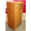 Image 2 : MAPLE WARDROBE