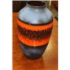 Image 2 : LARGE WEST GERMAN CRAMIC VASE "LAVA"