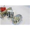 Image 2 : LOT OF VINTAGE AND ANTIQUE ELECTRIC HAND LAMPS AND FLASHLIGHT