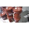 Image 2 : 4 - 18 litre pails of mobile hydraulic 56 transmission / differential fluid