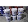 Image 2 : 6 pails of Esso Spartan EP 150 industrial gear and hydraulic oil