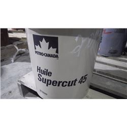1 - 20 litre pail of Petrocan supercut 45 cutting oil
