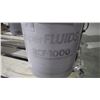 Image 2 : 2 pail Petrocan compro XL-R supercut 45 compressor and hydraulic fluid and 1 Petrocan RFC 1000 compr