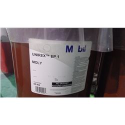 1 - 55kg Mobile Unirex EPI moly grease