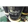 Image 1 : 4 - 18.9 litre pails of Mobile Airox EP100 Rock Drill oil / hydraulic oil