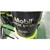 Image 1 : 4 - 18.9 litre pails of Mobile Airox EP100 Rock Drill oil / hydraulic oil