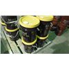 Image 2 : 4 - 18.9 litre pails of Mobile Airox EP100 Rock Drill oil / hydraulic oil