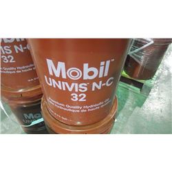 4 - 18.9 litre Mobile Univis N-C 32 Premium quality hydraulic oil