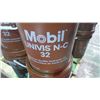 Image 1 : 4 - 18.9 litre Mobile Univis N-C 32 Premium quality hydraulic oil