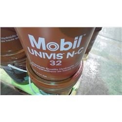 4 - 18.9 litre Mobile Univis N-C 32 Premium quality hydraulic oil