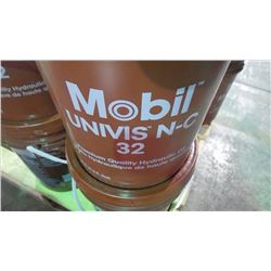 4 - 18.9 litre Mobile Univis N-C 32 Premium quality hydraulic oil