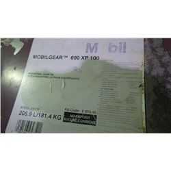200 litre drum Mobil gear 600 x P460 industrial industrial gear fluid oil / hydraulic oil