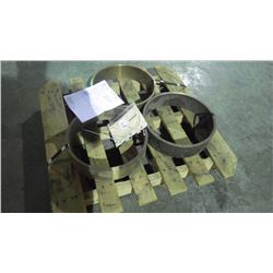 Pallet of 3 large brass bushing (new)