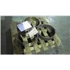 Image 1 : Pallet of 3 large brass bushing (new)