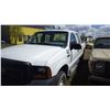 Image 3 : 2006 Ford F250 crew cab 5.4L V8 auto 4 x 4 221,000 kms Vin# 1FTSW21557EB37476 Newer tires, no front 