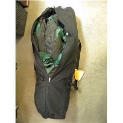 SCREEN TENT IN BAG