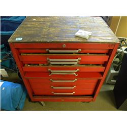 7 DRAWER MECHANICS TOOL BOX WITH MACHINE TOOLS/LATHING TOOLS/ETC (ESTATE ITEM)