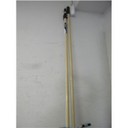 2 EXTENSION POLES (8-16' FT) (SEIZED FREIGHT)