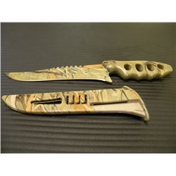 NEW BROWN CAMO HUNTING KNIFE WITH CASE