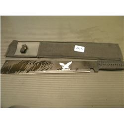 NEW BLACK MACHETTE WITH CASE