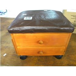ROLLING SHOE POLISHERS SEAT