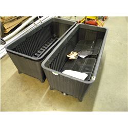 2 LARGE EZ-GROWING BASKETS