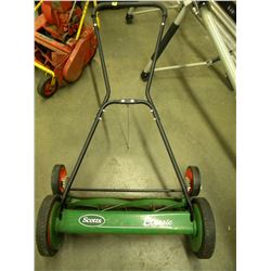 SCOTTS PUSH LAWN MOWER LAWN