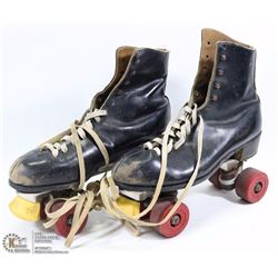 VINTAGE MEN'S ROLLER SKATES SIZE 9.5