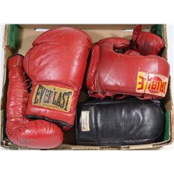 FLAT OF VINTAGE BOXING GEAR, INCLUDES GLOVES,