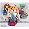 Image 1 : LOT OF M & M'S COLLECTIBLES INCL. BEACH AND HOUR