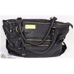 LARGE BLACK LADIES ALDO PURSE
