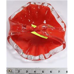 ART GLASS DISH