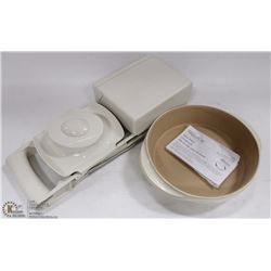 FLAT W/PAMPERED CHEF PRODUCTS -