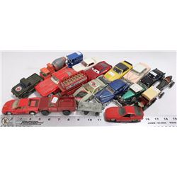 BOX W/ VINTAGE DIE CAST TOYS