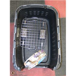 SMALL PORTABLE PET CARRIER