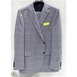 NEW FACONNABLE ITALIAN WOOL SUIT SIZE 42