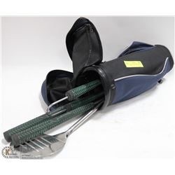 GOLF CLUB STYLED BBQ UTENSILS IN BAG